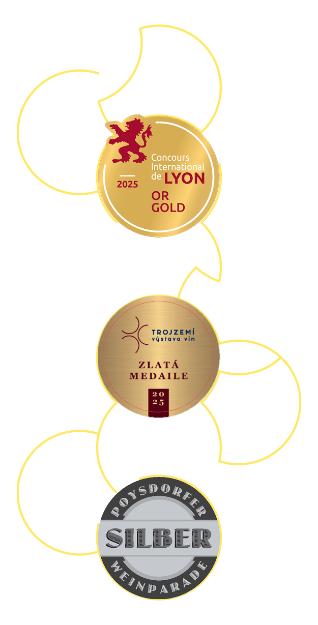 GOLD – Concours International de Lyon GOLD – Weinausstellung Dreiländereck A/CZ/SK SIlBER – Weinparade Poysdorf